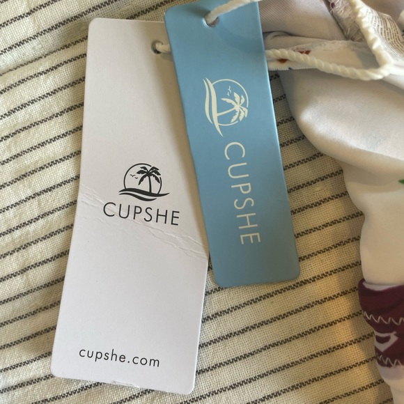 Cupshe swimsuit size M; brand new - Picture 3 of 4